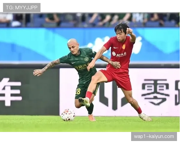 李镇全人肉盯防锁死米特里策,刘建业务实哲学导演铜梁龙冷门