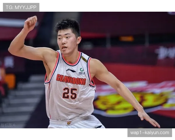 广东张皓嘉膝盖伤情比预想麻烦 大概率继续缺席关键比赛